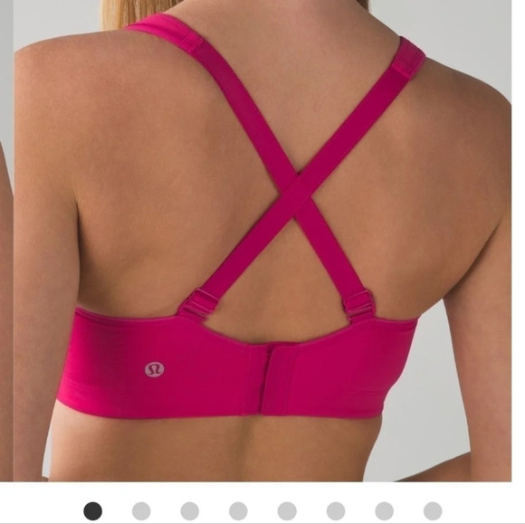Lululemon Ta Ta  Tamer athletic bra - Picture 2 of 9